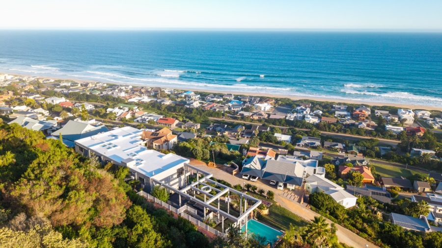 7 Bedroom Property for Sale in Outeniqua Strand Western Cape